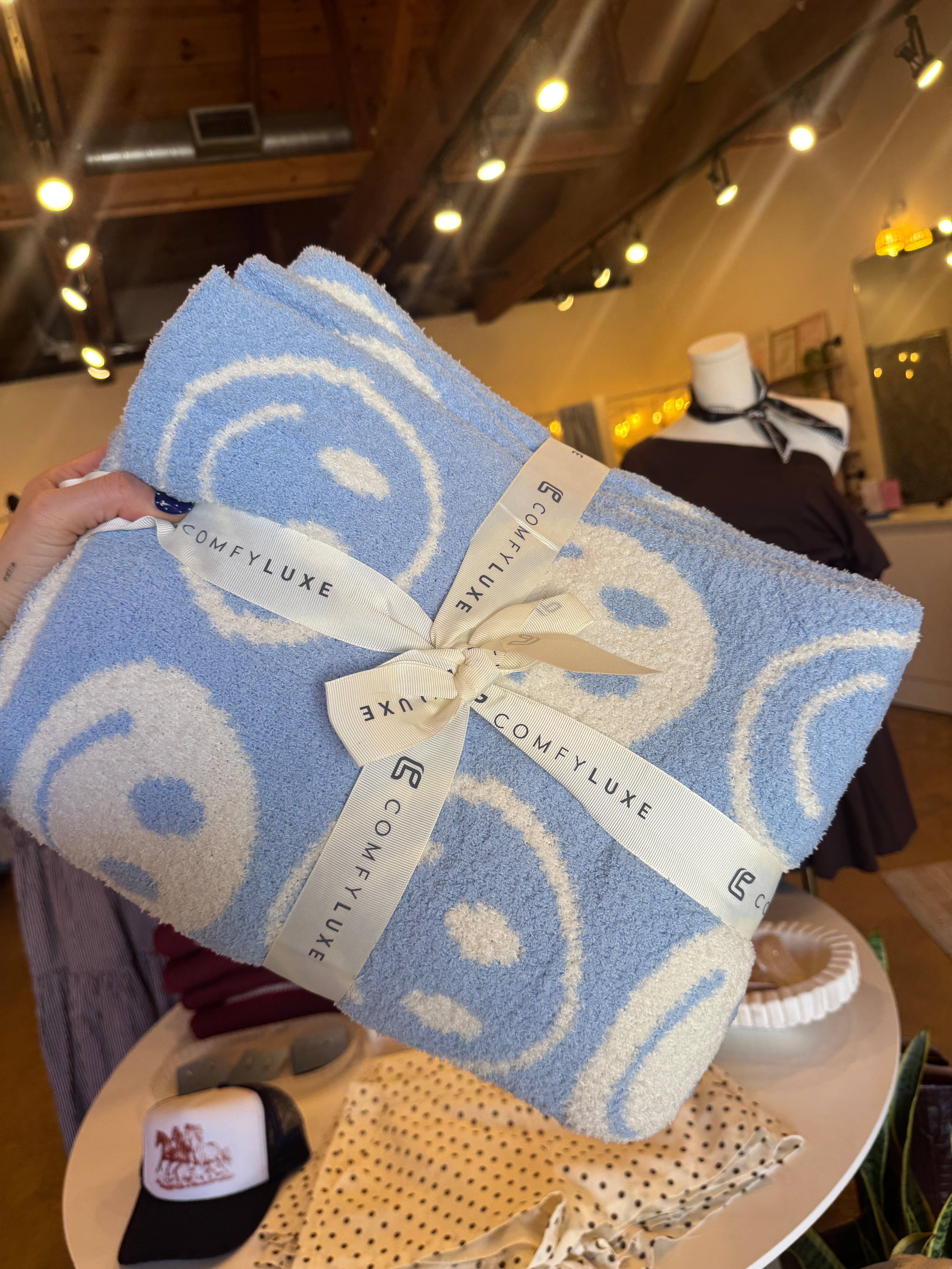 ComfyLuxe Blanket