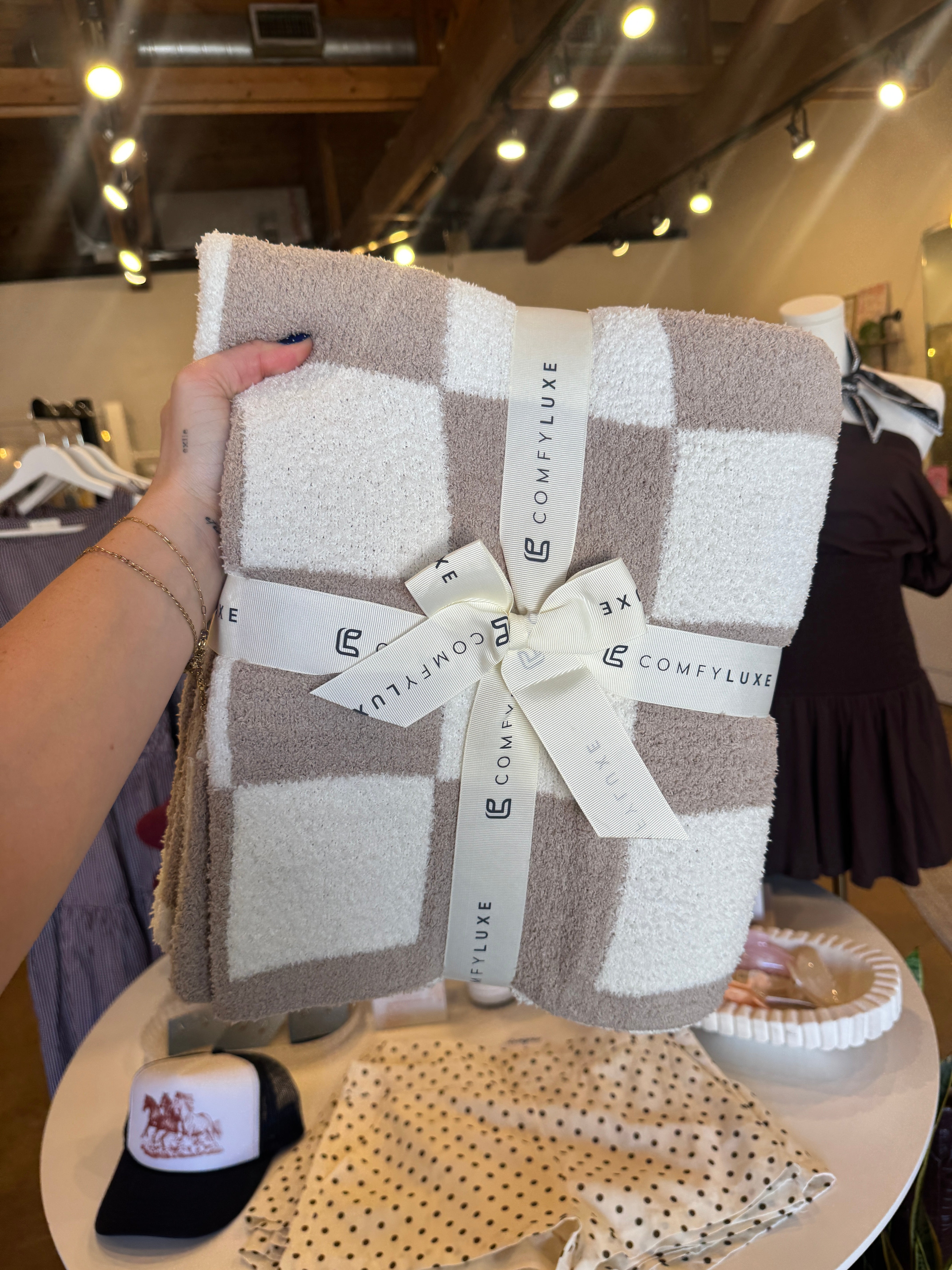 ComfyLuxe Blanket