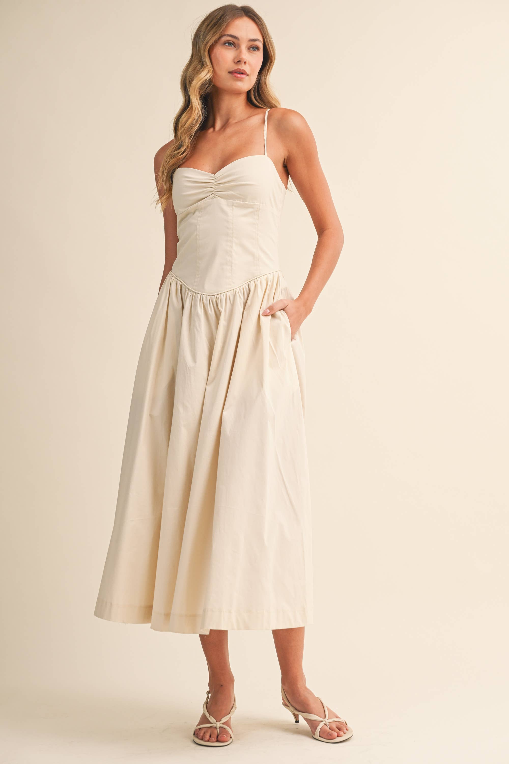 Sweetheart Midi Dress