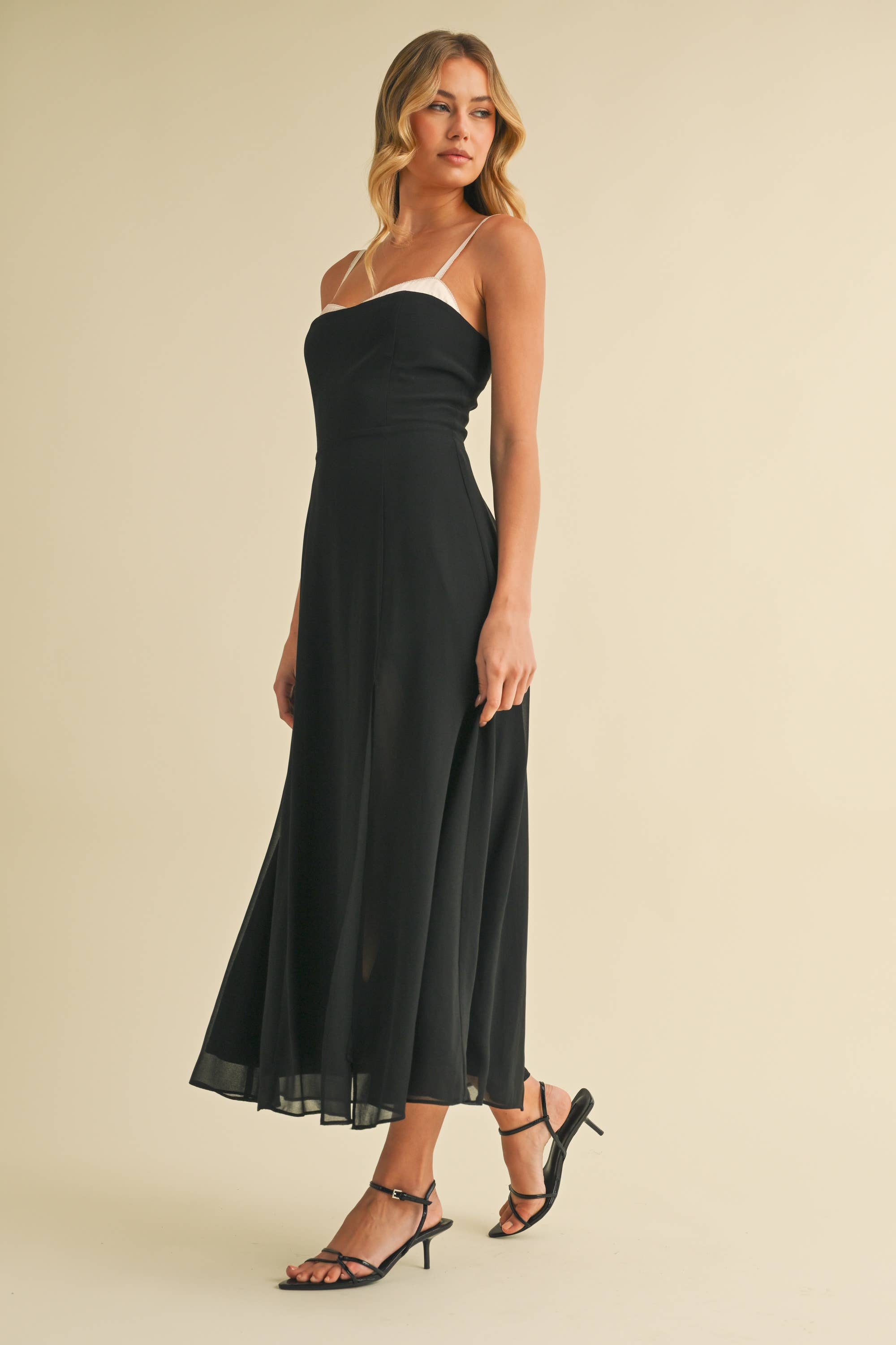 Sweetheart Contrast Dress